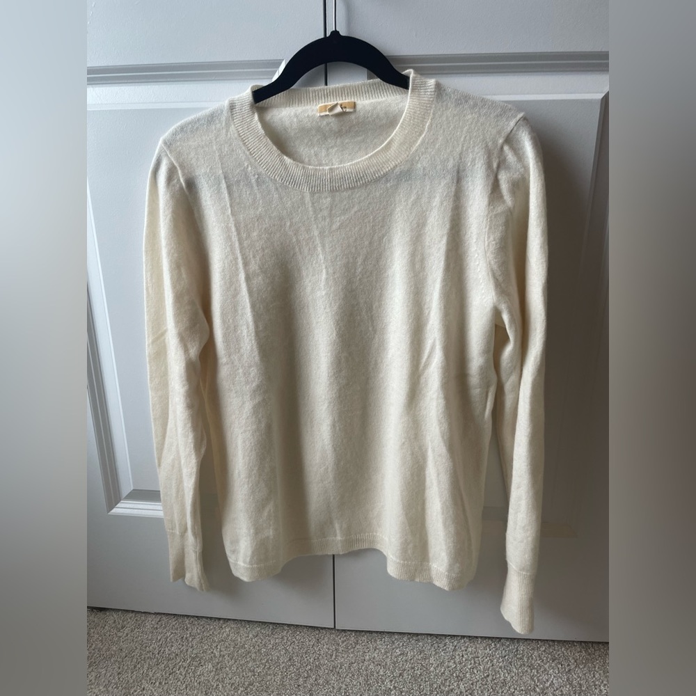 J. Crew ivory cashmere crewneck sweater size L